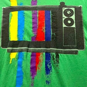 Vintage 2010 American Eagle Medium Green T-Shirt with Unique Television Design